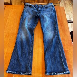 Lucky Brand Women’s Sweet Boot Cut Jeans Size 12/31